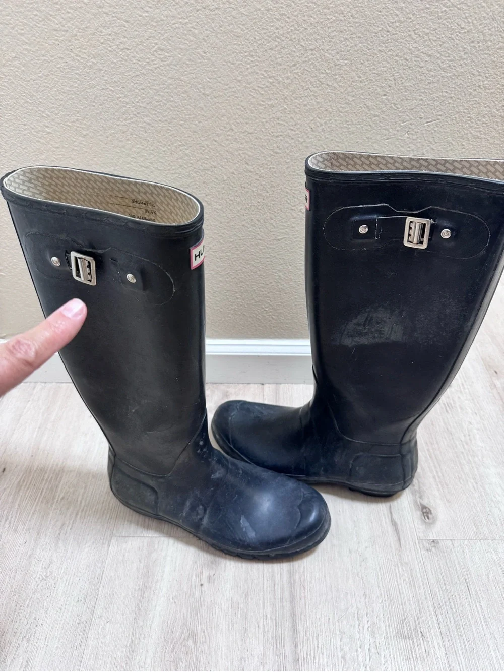 Hunter Beige Lined Rain Boot Interior Label